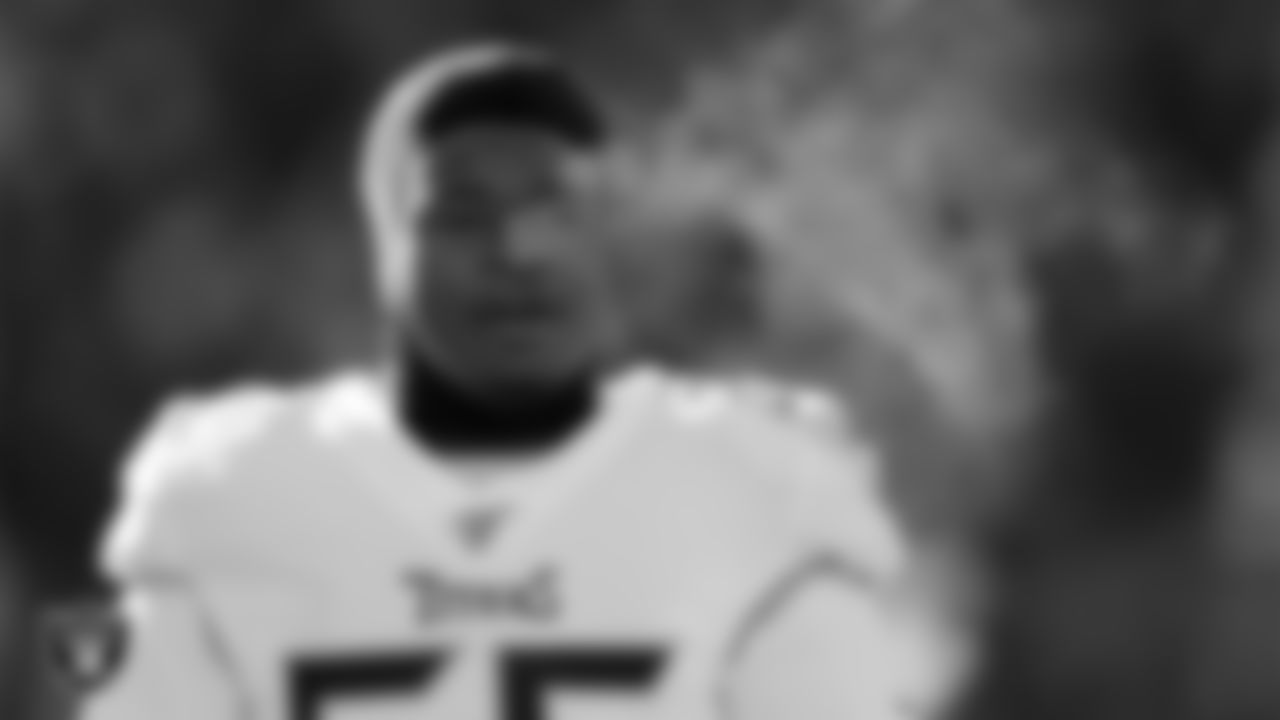 LB Jayon Brown
Previous teams: Tennessee Titans (2017-2021)