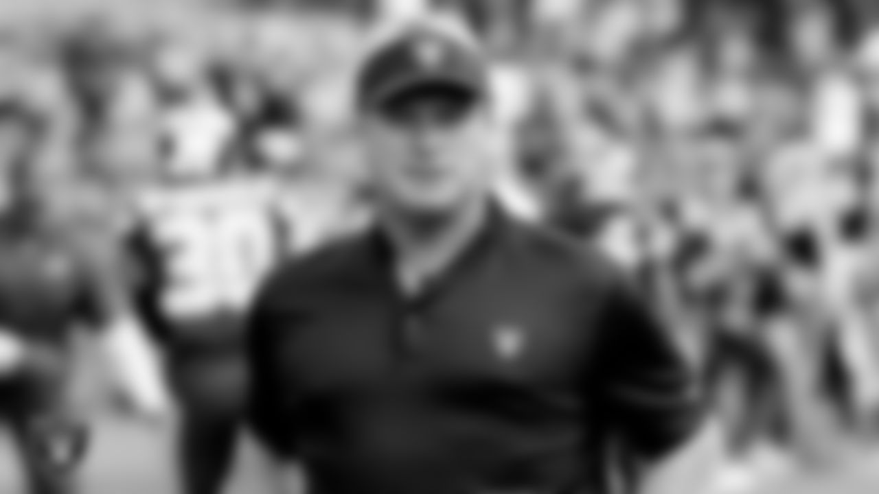 Raiders Head Coach Jon Gruden on the field during a game in 2018.