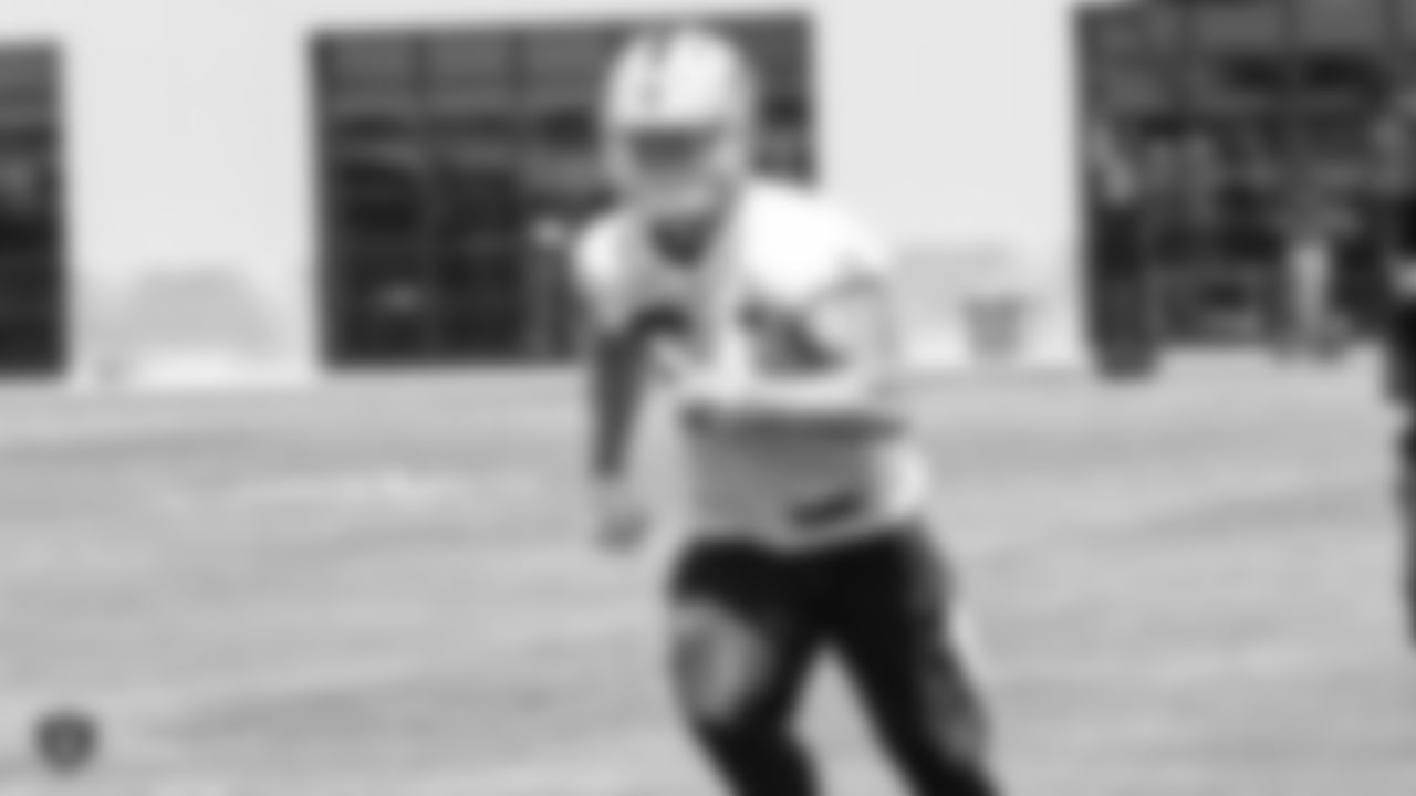 TE Paul Butler