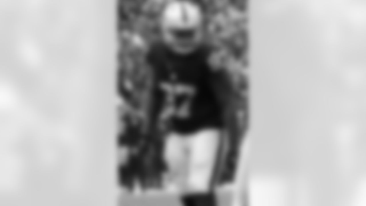 97 - Mario Edwards Jr. - DE