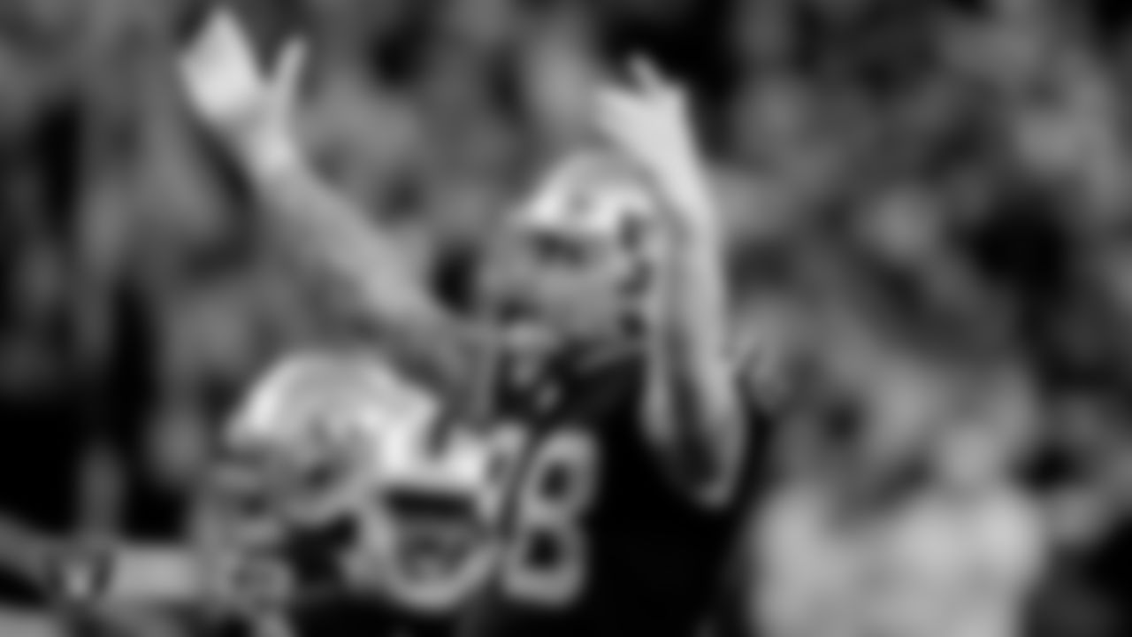 Las Vegas Raiders defensive end Maxx Crosby (98) during the regular season home game against the Los Angeles Chargers.