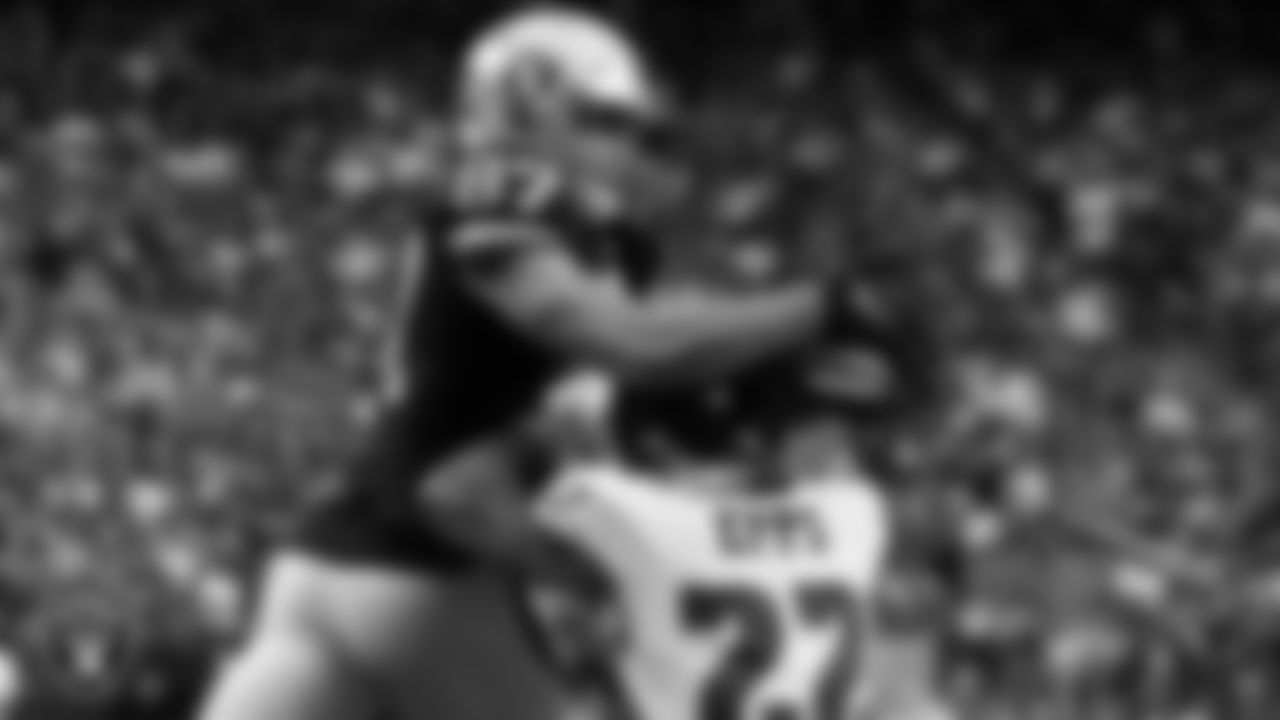 TE Foster Moreau
2021 Stats: 16 receptions for 182 yards, 3 touchdowns