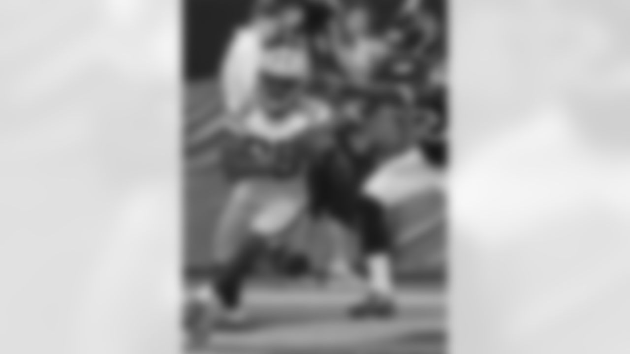 CB Casey Hayward Jr.
Previous teams: Green Bay Packers (2012–15), Los Angeles Chargers (2016–20)