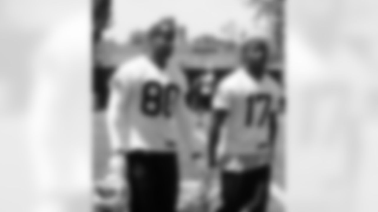 WRs Rod Streater and Denarius Moore