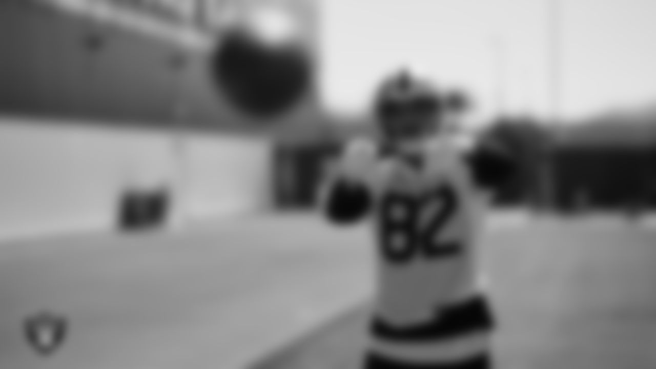 TE Austin Hooper