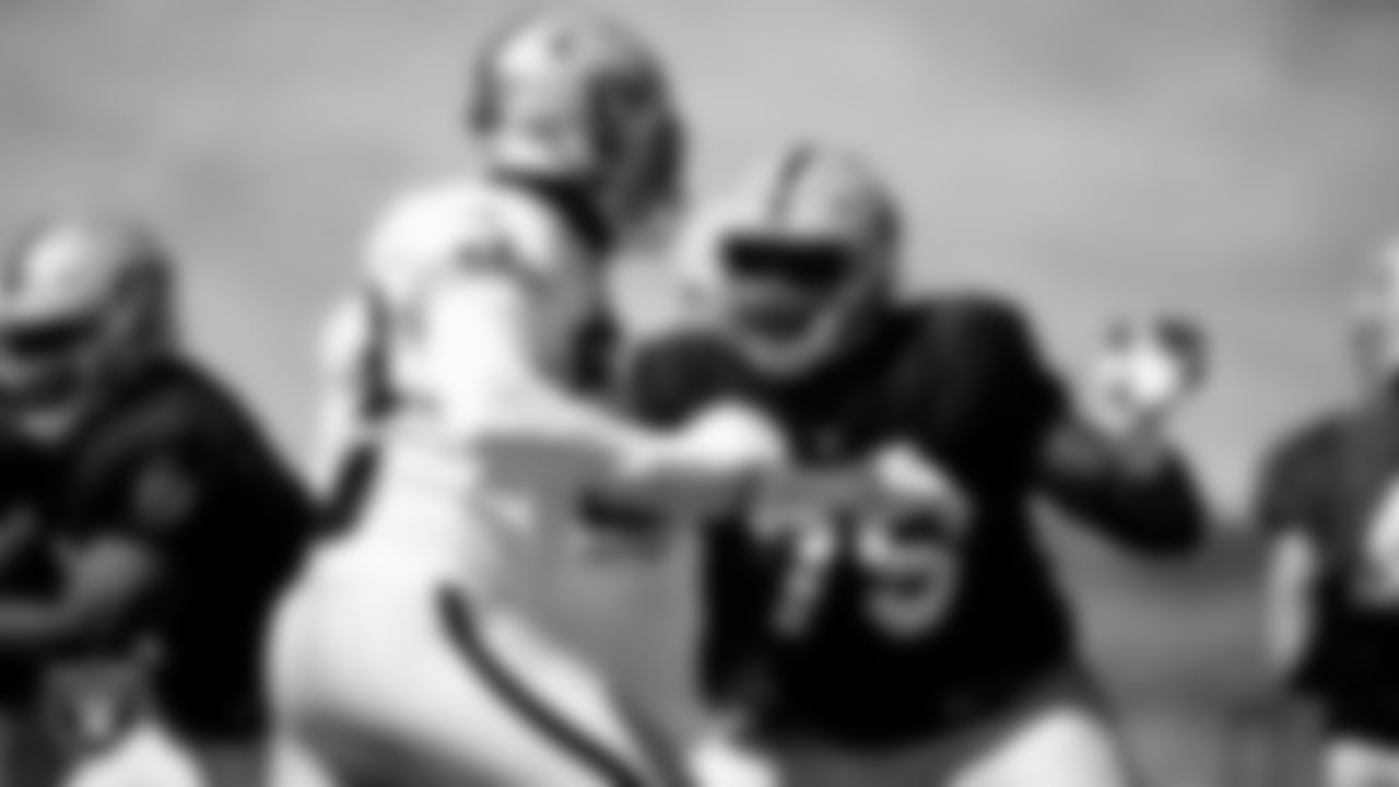 Las Vegas Raiders tackle Brandon Parker (75) during practice.