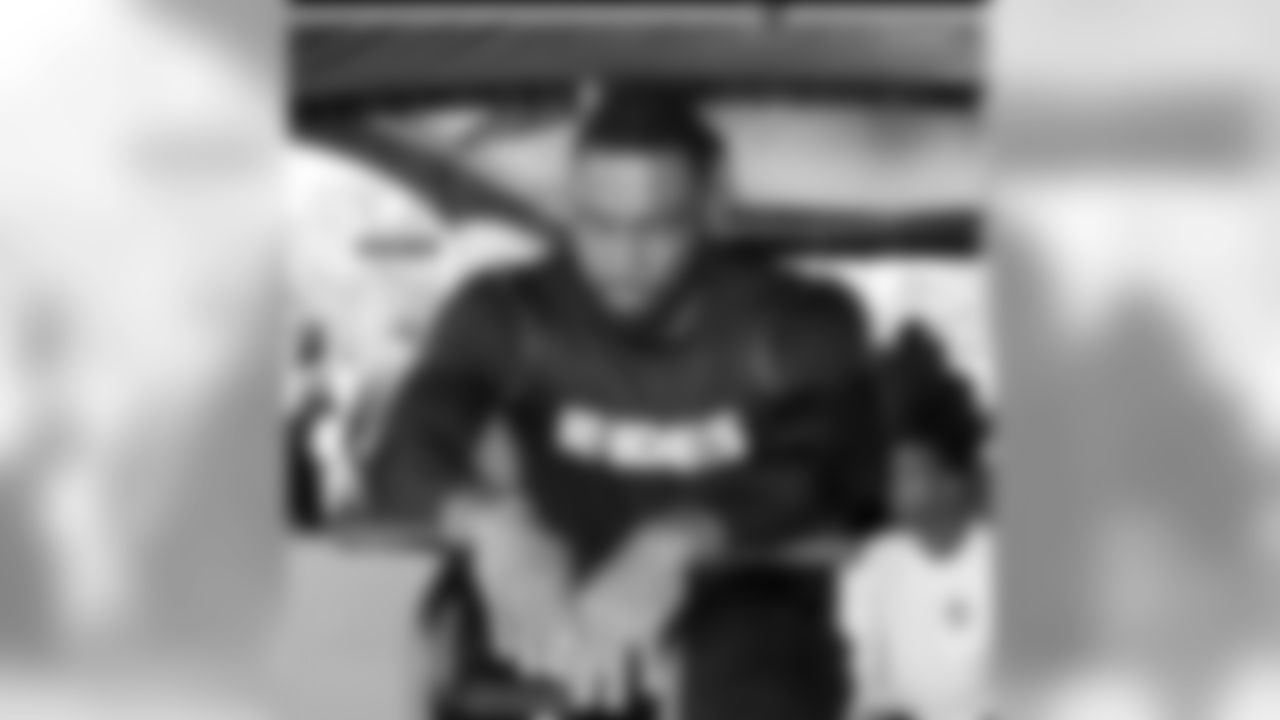 DE Justin Tuck