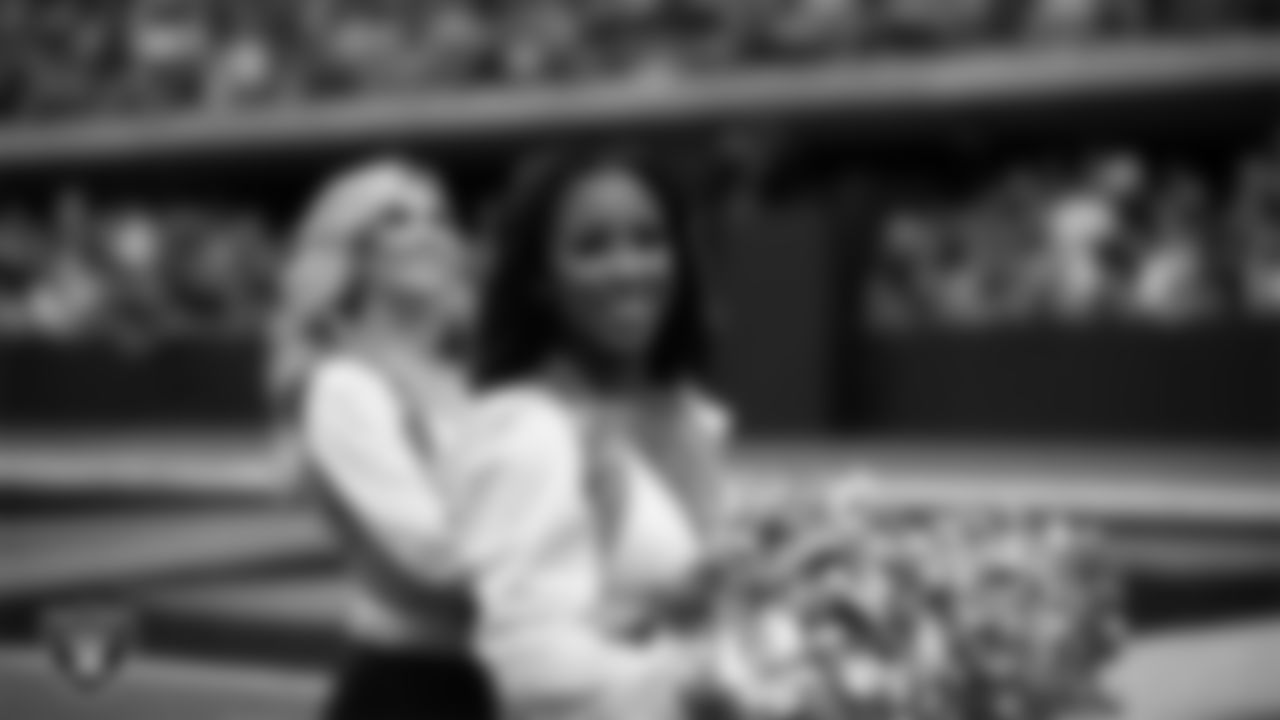 Raiderette Jekailah on the sidelines during the regular season home game against the Chicago Bears.
