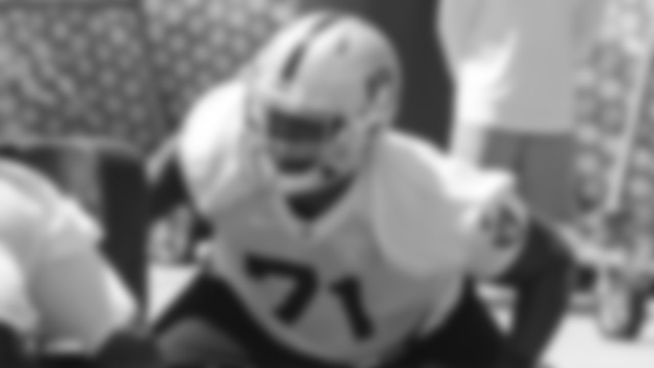 Raiders tackle Justin Murray (71) at a Mandatory Minicamp at the Raiders Practice Facility in Alameda, Calif.