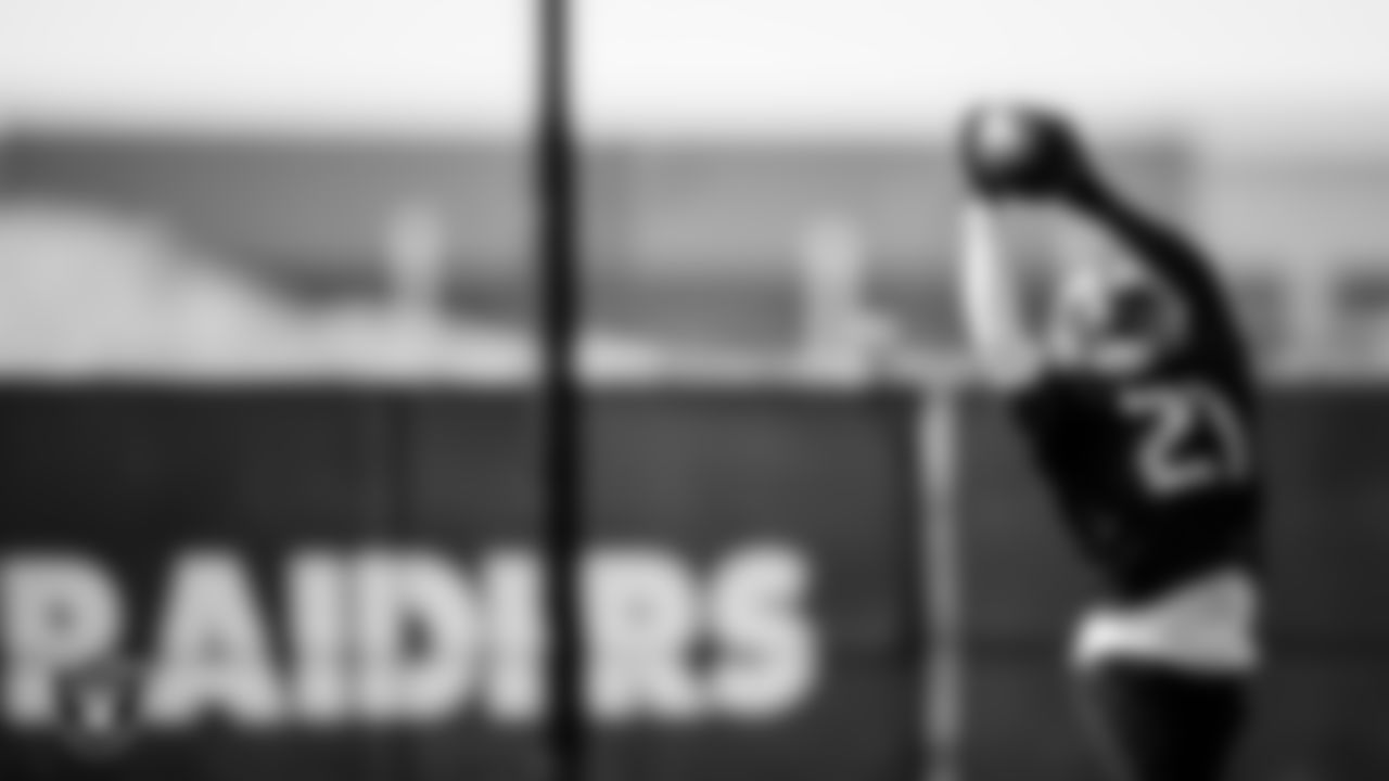 Las Vegas Raiders cornerback Amik Robertson (21) during practice.