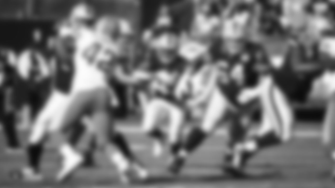 Raiders running back Josh Jacobs (28) rushes during the regular season game against the Detroit Lions.