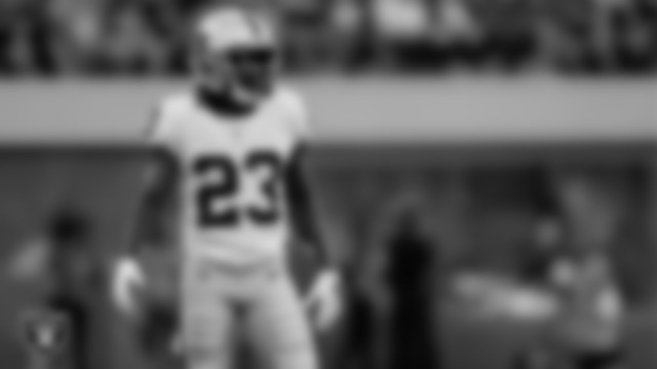 Las Vegas Raiders cornerback David Long Jr. (23) during the regular season away game against the Los Angeles Chargers at SoFi Stadium.
