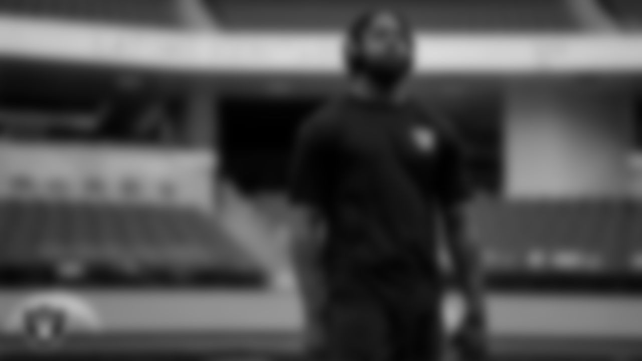 Las Vegas Raiders safety Chris Smith II (29) warming up before the regular season away game against the Los Angeles Chargers at SoFi Stadium.