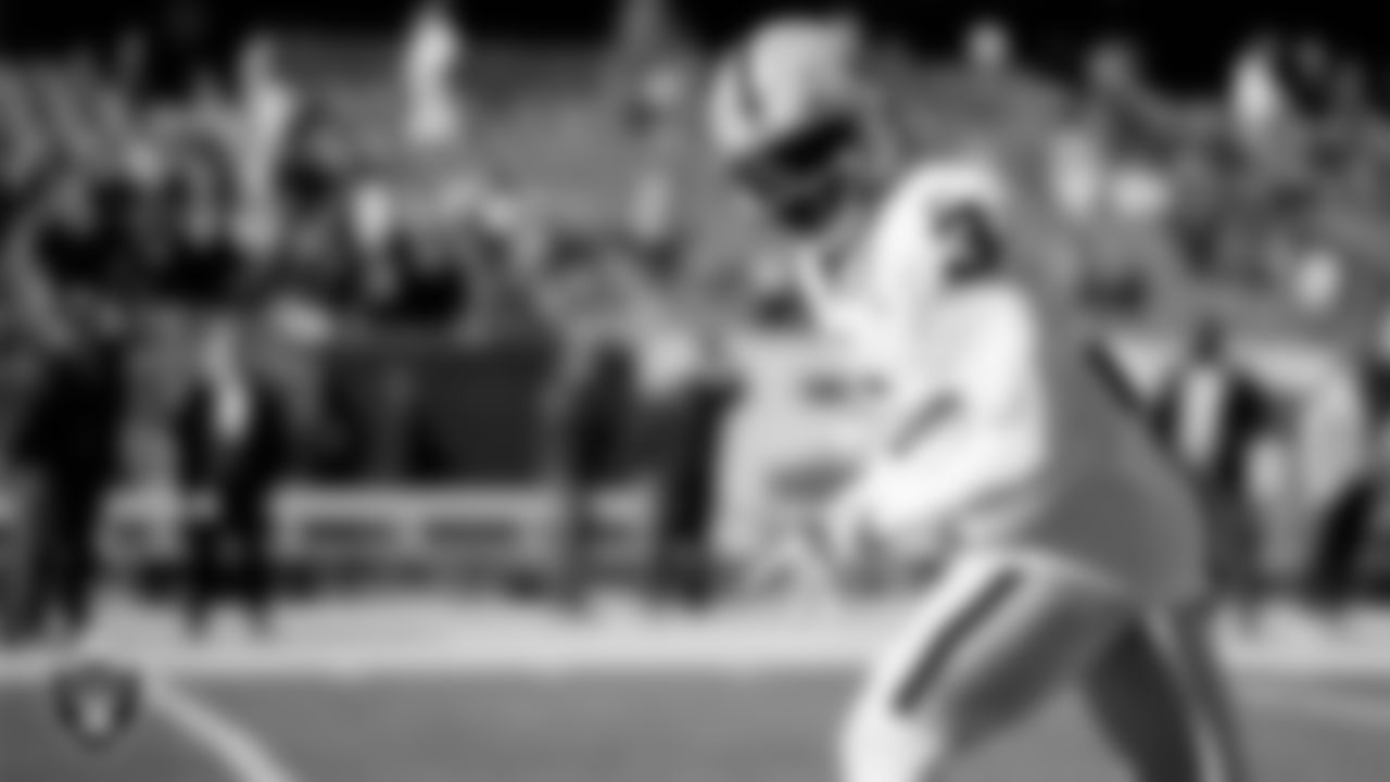 Las Vegas Raiders wide receiver DeAndre Carter (3) warming up before the regular season away game against the Chicago Bears at Soldier Field.