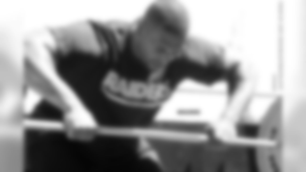 DE LaMarr Woodley