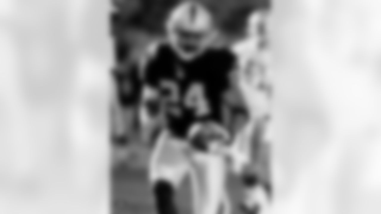 Charles Woodson was selected by the Raiders in the first round of the 1998 NFL Draft after winning the Heisman trophy at the University of Michigan. He played in 154 games with 151 starts as a Raider and recorded 27 interceptions for 398 yards and 2 TDs. Woodson is the first player in NFL history to record 60 interceptions and 20 sacks.