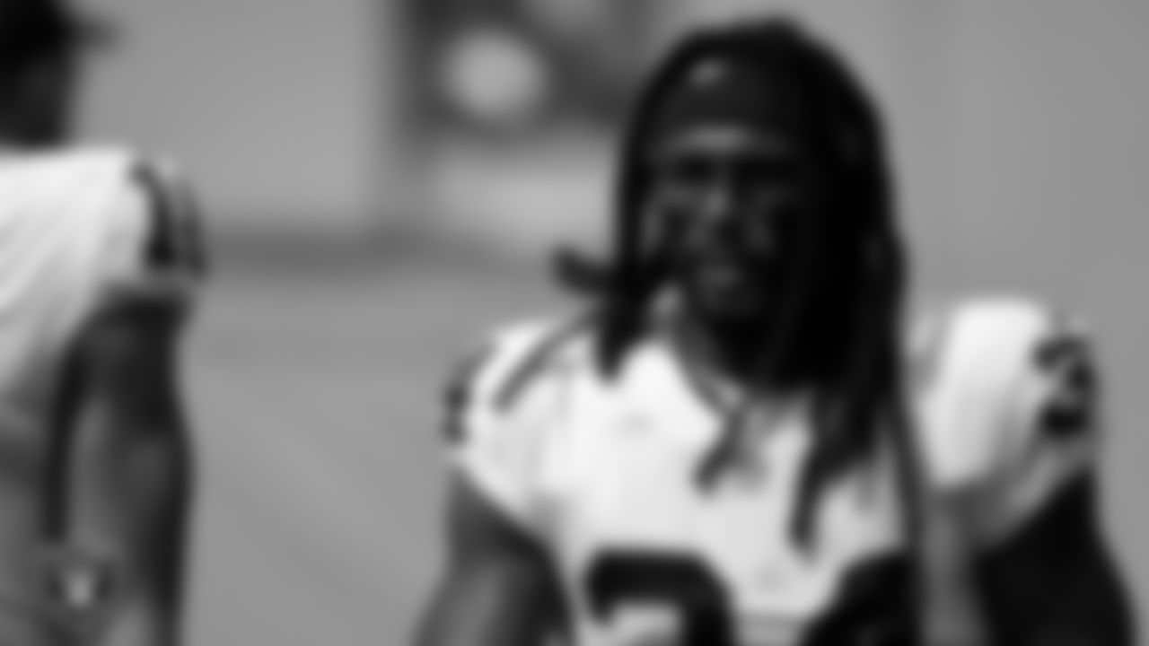 Las Vegas Raiders running back Brandon Bolden (34) returns to the field following the halftime break during the regular season away game against the Tennessee Titans at Nissan Stadium.