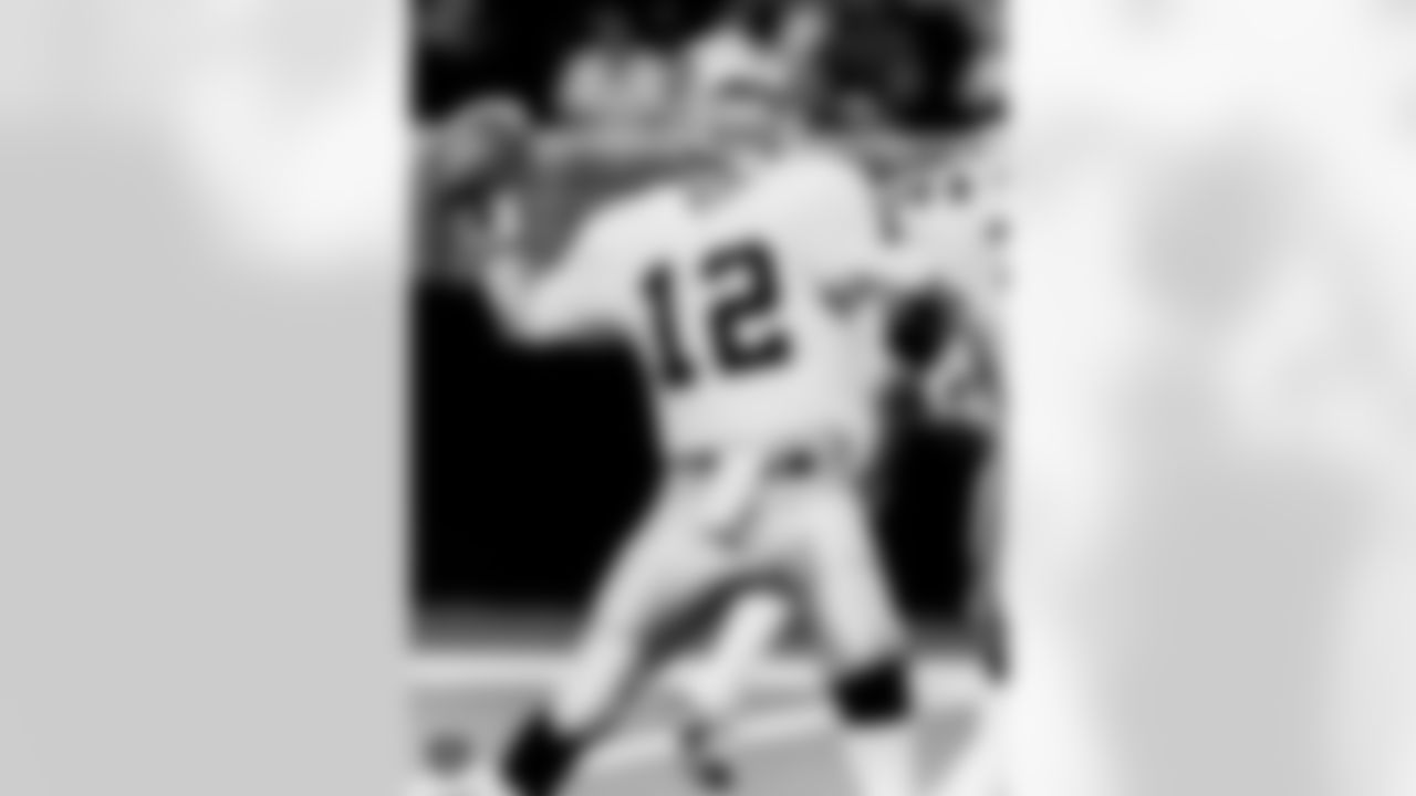 4. Rich Gannon (1999-2004)
Total passing touchdowns: 114