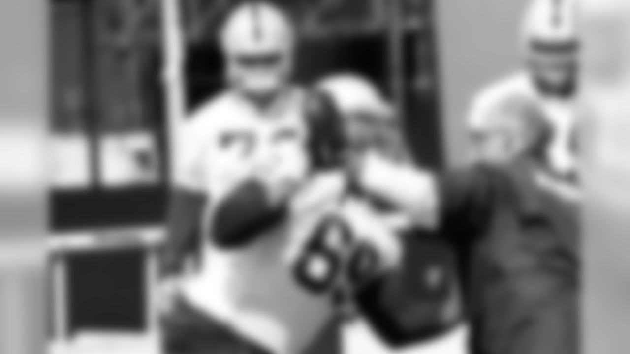 OL Khalif Barnes