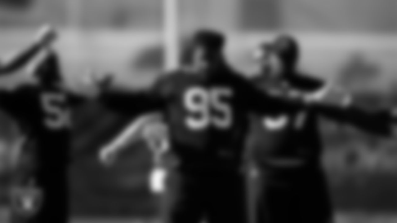 Las Vegas Raiders defensive end Kendal Vickers (95) at a workout during phase two of the offseason program.