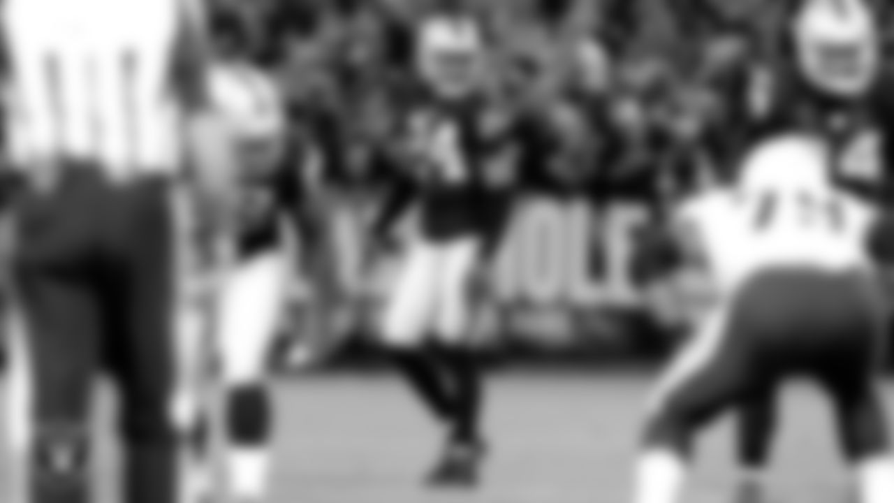 Raiders cornerback Charles Woodson (24) lines up before the snap during the regular season home game against the San Diego Chargers.