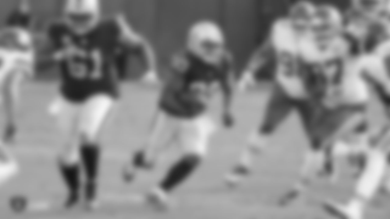 RB Jalen Richard