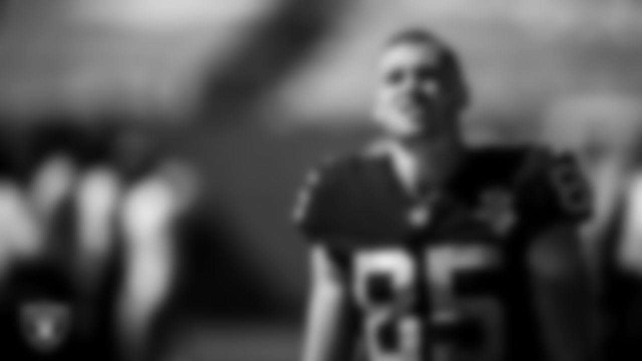 Las Vegas Raiders tight end Derek Carrier (85) on the sidelines during the regular season away game against the Carolina Panthers.