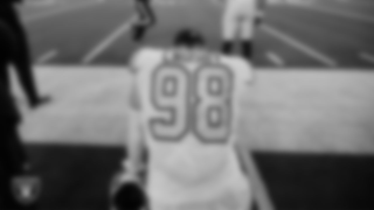 Las Vegas Raiders defensive end Maxx Crosby (98) on the sidelines before the regular season away game against the Los Angeles Chargers.