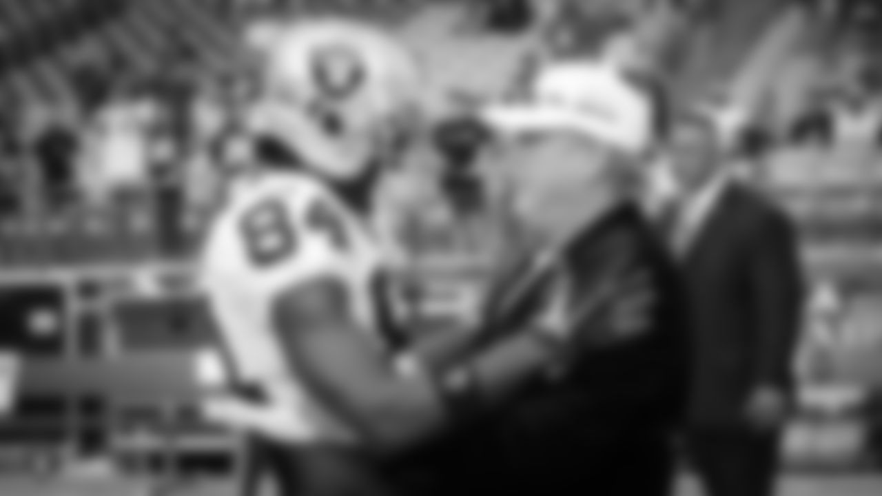 Raiders wide receiver Antonio Brown (84) and Owner Mark Davis before the Raiders preseason game against the Arizona Cardinals.