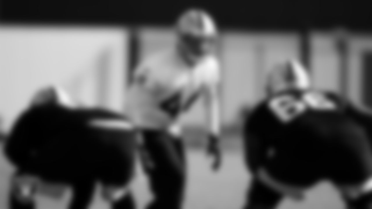Las Vegas Raiders linebacker Nick Kwiatkoski (44) on the field for practice at 2020 Training Camp.