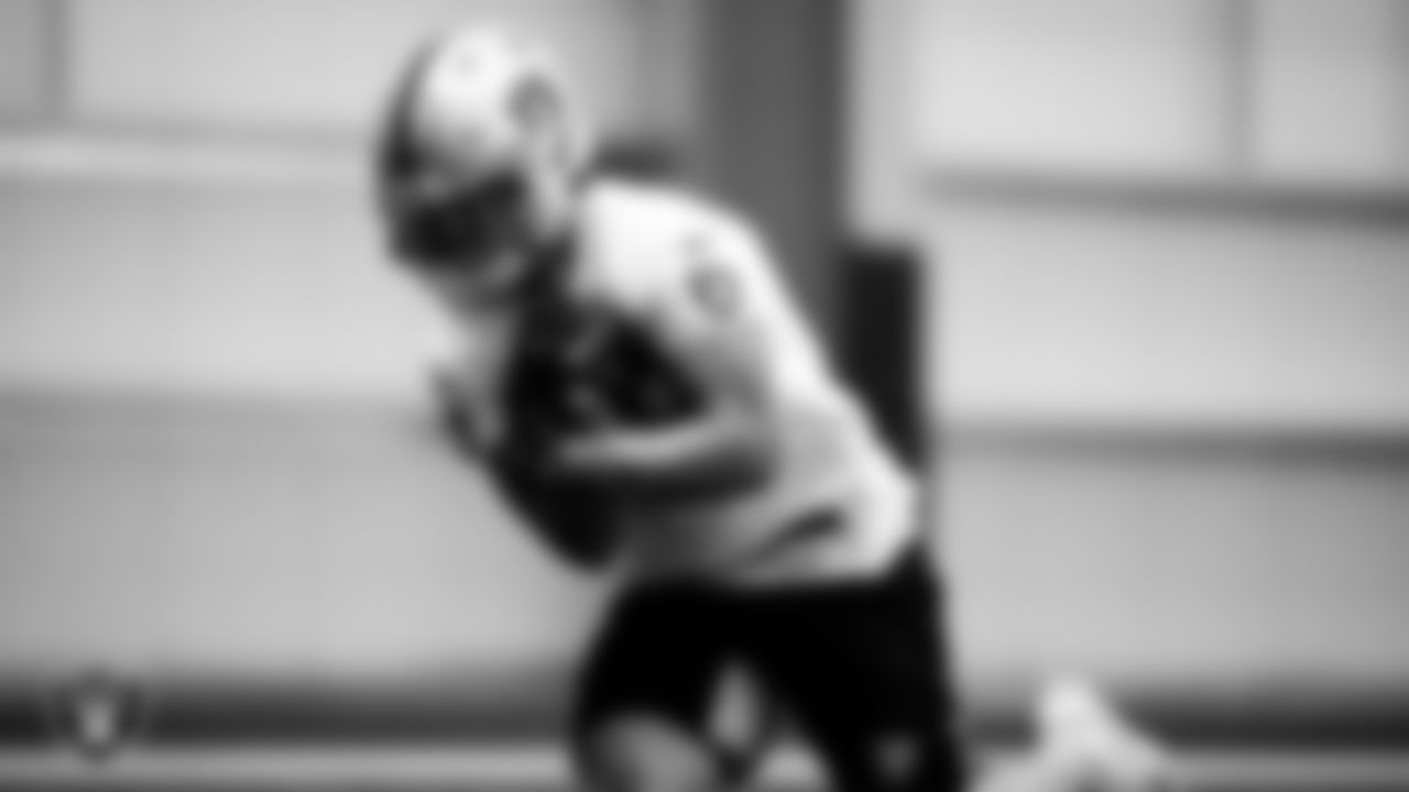 Las Vegas Raiders fullback Alec Ingold (45) during practice.