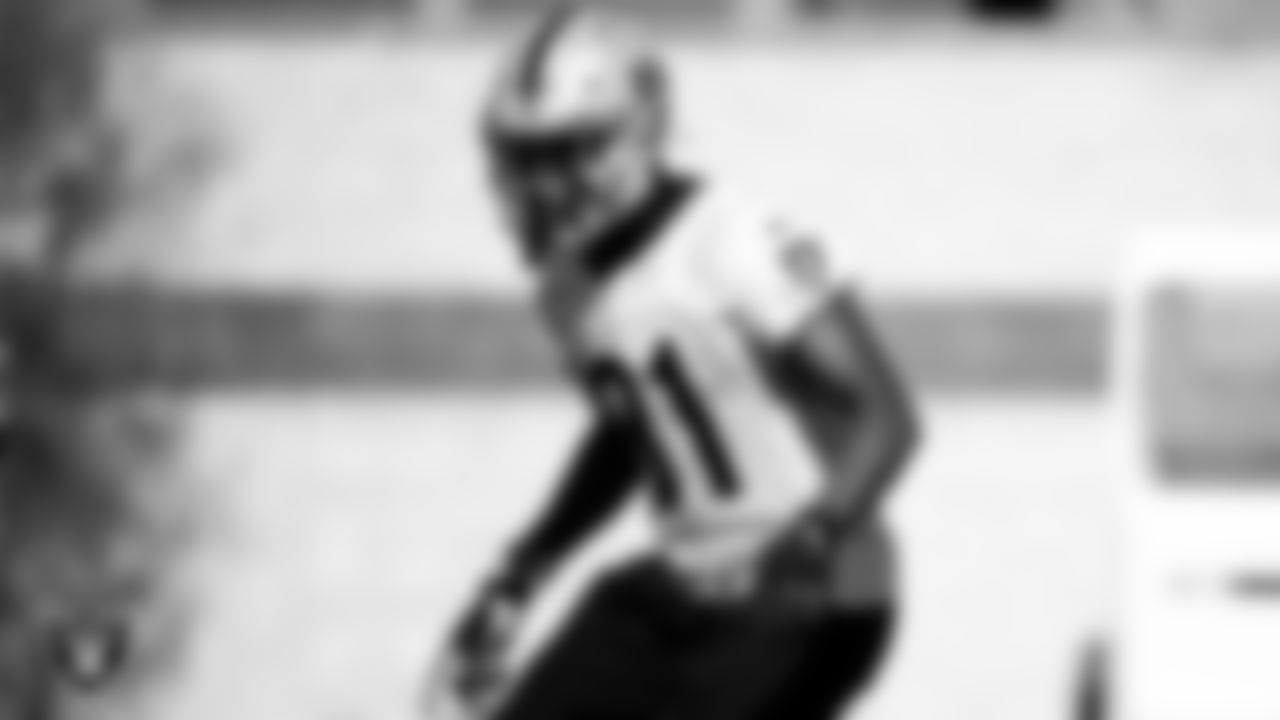 Las Vegas Raiders cornerback Isaiah Johnson (31) during practice.