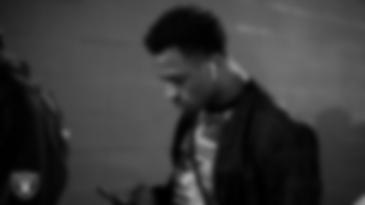Las Vegas Raiders safety Johnathan Abram (24) arrives to the regular season away game against the Dallas Cowboys.