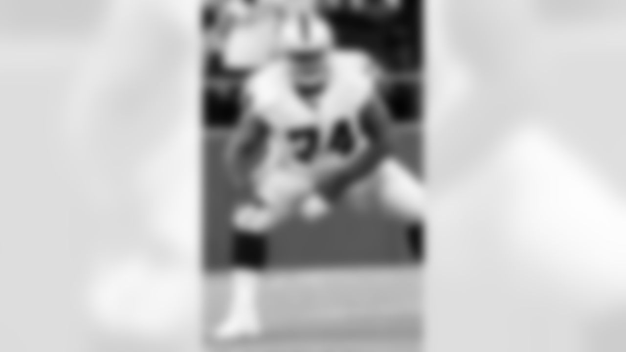 74 - Mitch Bell - G