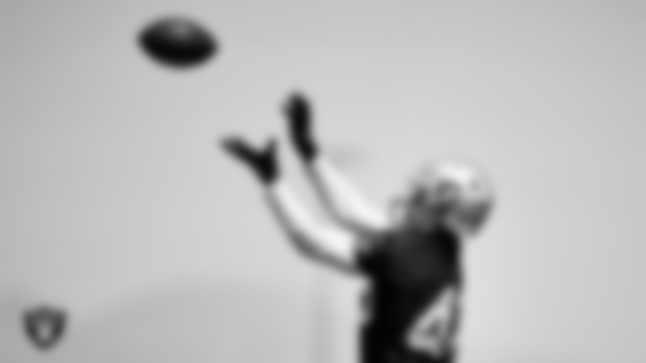 LB Micah Kiser