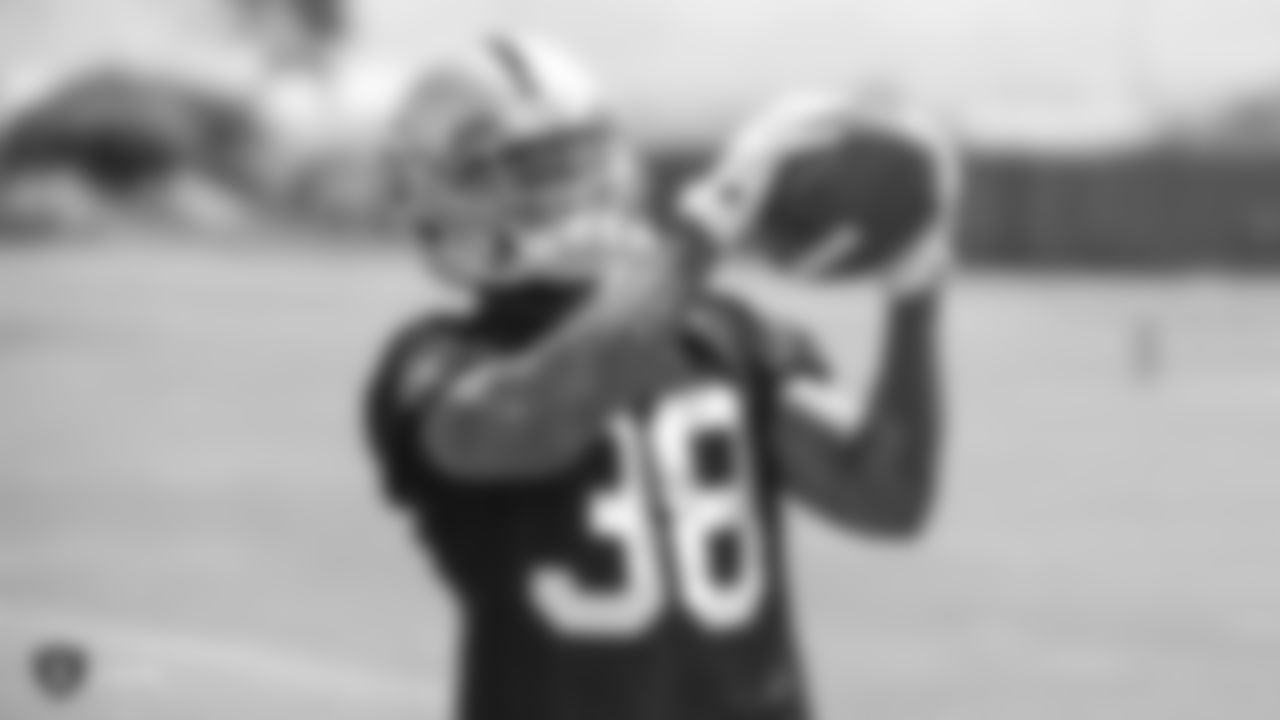CB Keisean Nixon