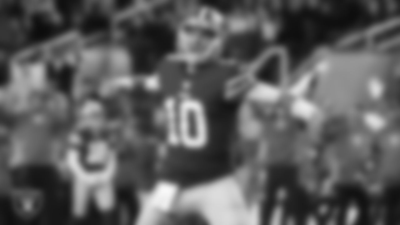 QB Jimmy Garoppolo
Previous teams: New England Patriots (2014–2017), San Francisco 49ers (2017–2022)