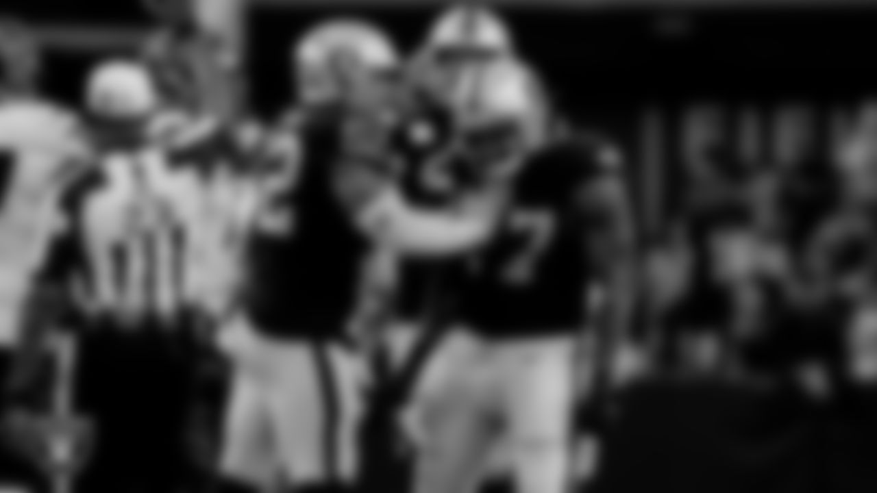 Las Vegas Raiders defensive tackle Solomon Thomas (92) and defensive tackle Quinton Jefferson (77) during the regular season home game against the Cincinnati Bengals.