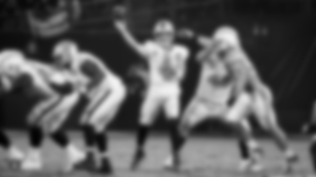 Raiders quarterback Derek Carr (4) passes during the regular season game against the Los Angeles Chargers.
