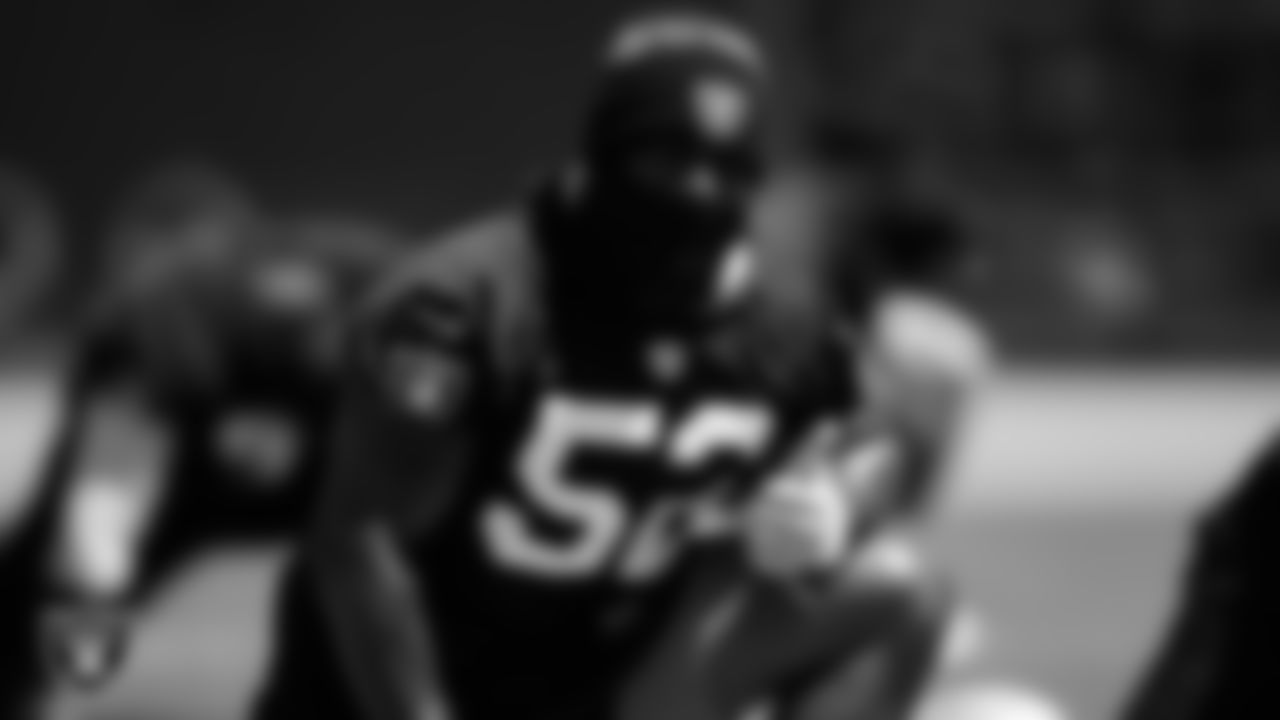 Las Vegas Raiders linebacker Denzel Perryman (52) at an Organized Team Activity (OTA).