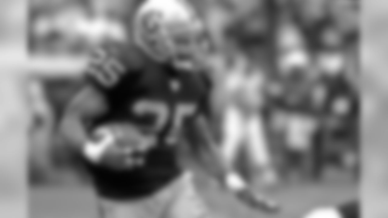 RB Charlie Garner (2001-2003)