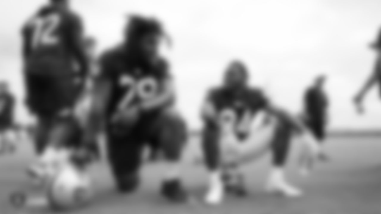 Raiders guard/tackle Denver Kirkland (79) and wide receiver Antonio Brown (84) on the field for a preseason practice.