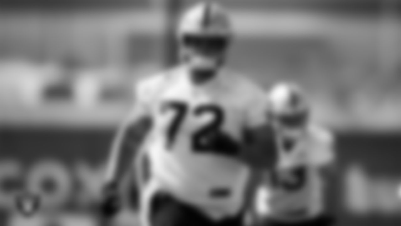 Las Vegas Raiders offensive lineman Jermaine Eluemunor (72) during Day One of 2022 Veteran Minicamp.