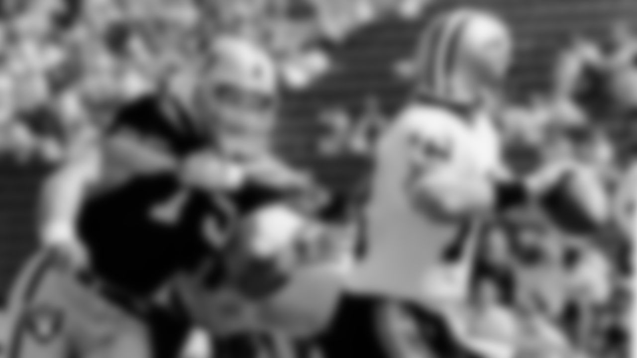 The Raiders selected Howie Long in the 2nd round of the 1981 NFL Draft. During his 13 years with the Raiders, Long played in 179 games with 151 starts and recorded 84 sacks, two interceptions, and 10 fumble recoveries. He was selected to play in eight Pro Bowls, named 1st Team All-Pro twice, and was named defensive player of the year in 1985. Long was inducted into the Pro Football Hall of Fame in 2000.