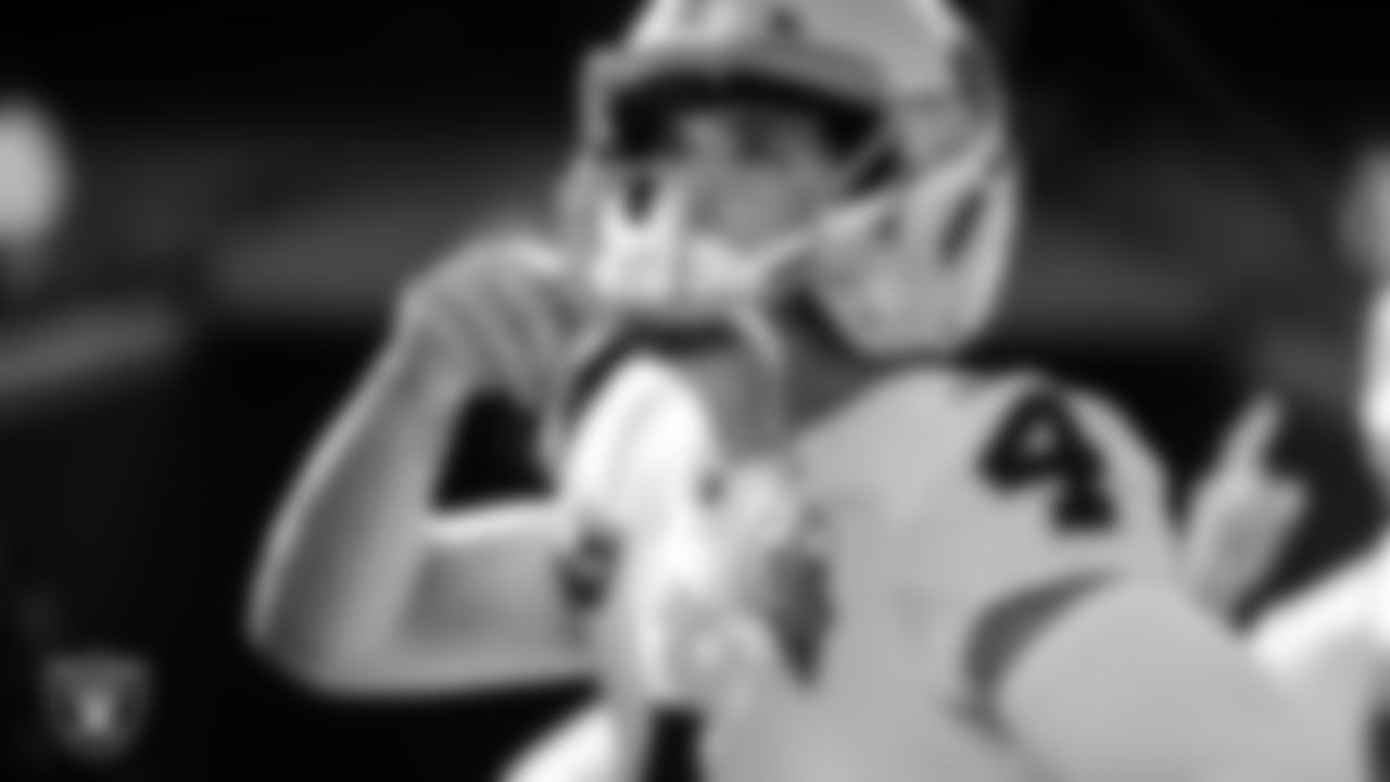 Las Vegas Raiders quarterback Derek Carr (4) warming up before the regular season away game against the Kansas City Chiefs.