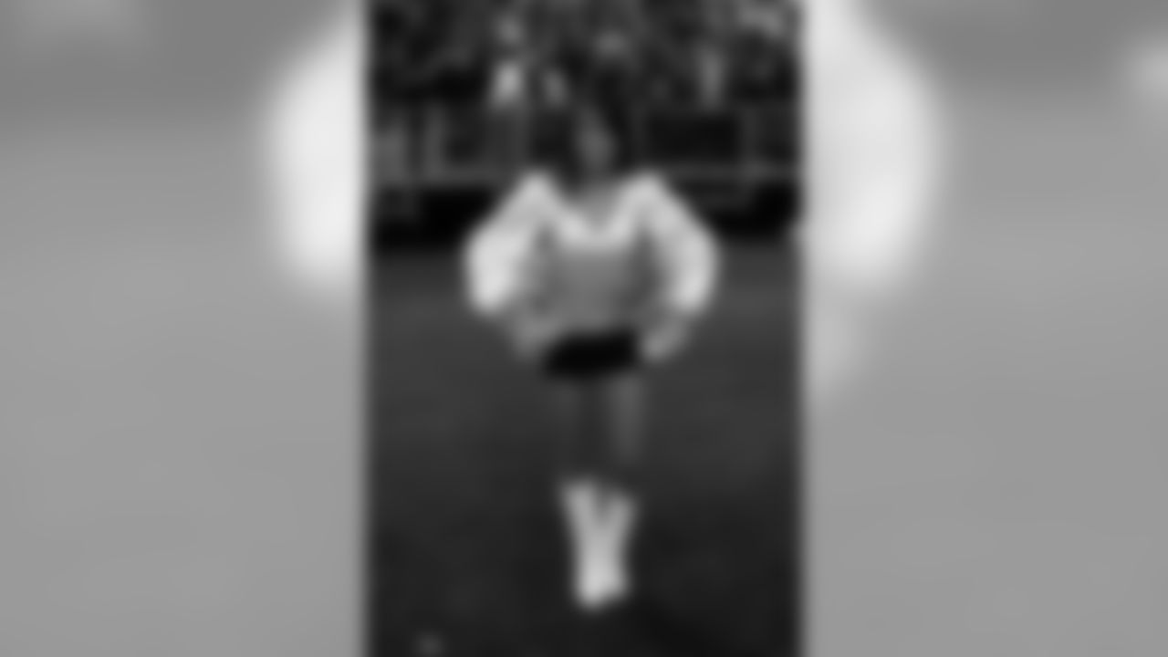 Raiderette Rachel