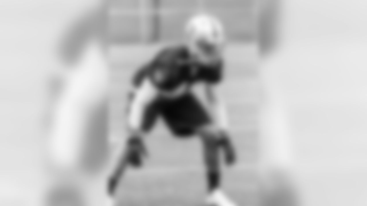 CB James Dockery