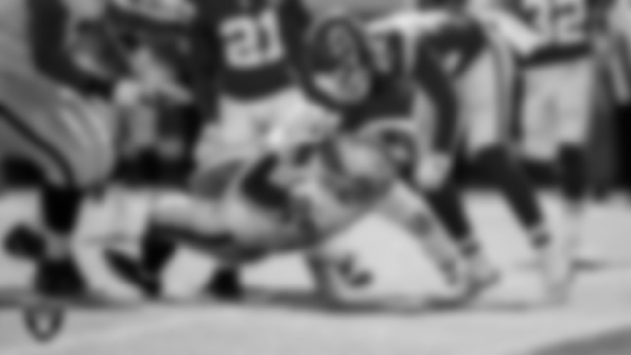 RB Josh Jacobs