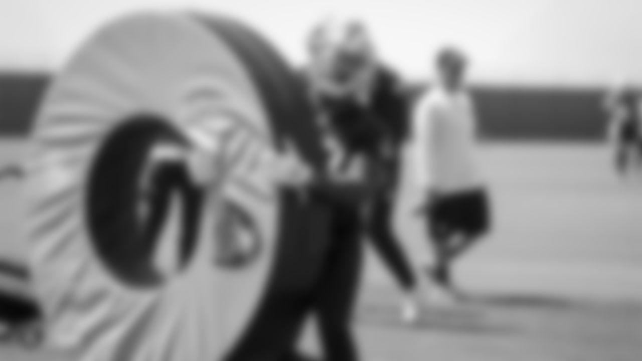 Raiders linebacker Nicholas Morrow (50) at an Organized Team Activity (OTA) at the Raiders Practice Facility in Alameda, Calif.