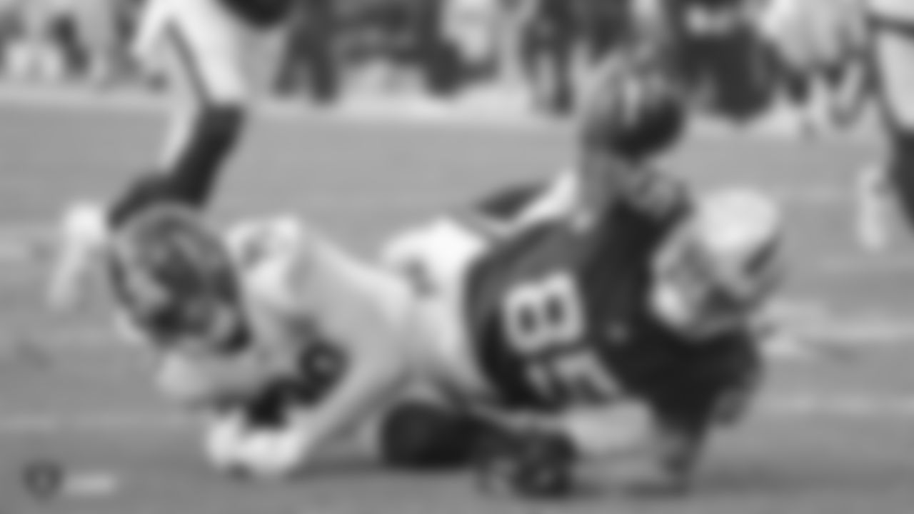 TE Derek Carrier